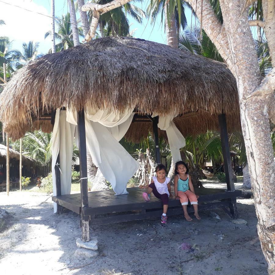 Peace & Love Beach Club Roxas  Exterior photo